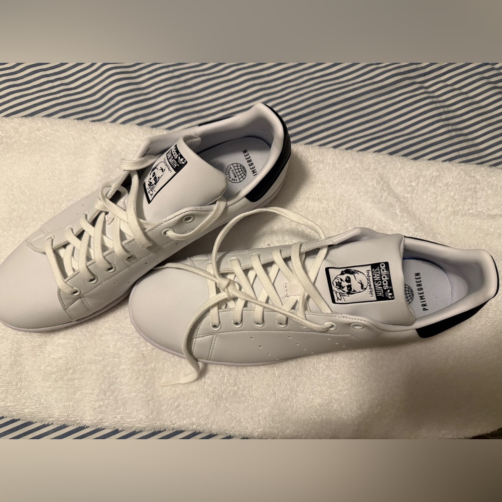 Adidas Men's White Stan Smith Sneakers